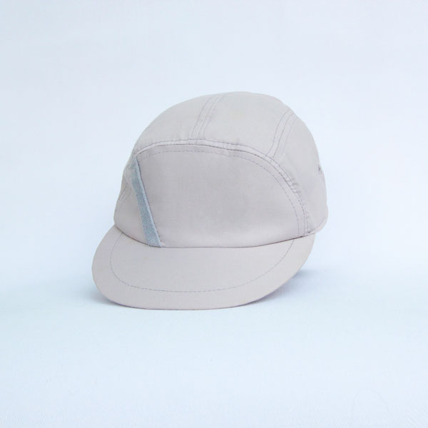topi-jepang2